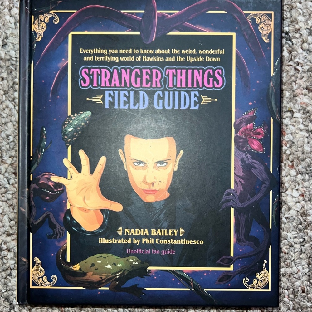 Stranger Things Fan Field Guide  Hardback EUC​